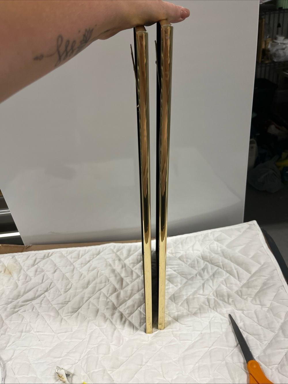 Vintage 80’s Gold Black Plant Vase Etched Mirrors Wall Art Pair Wall Decor - Picture 11 of 11